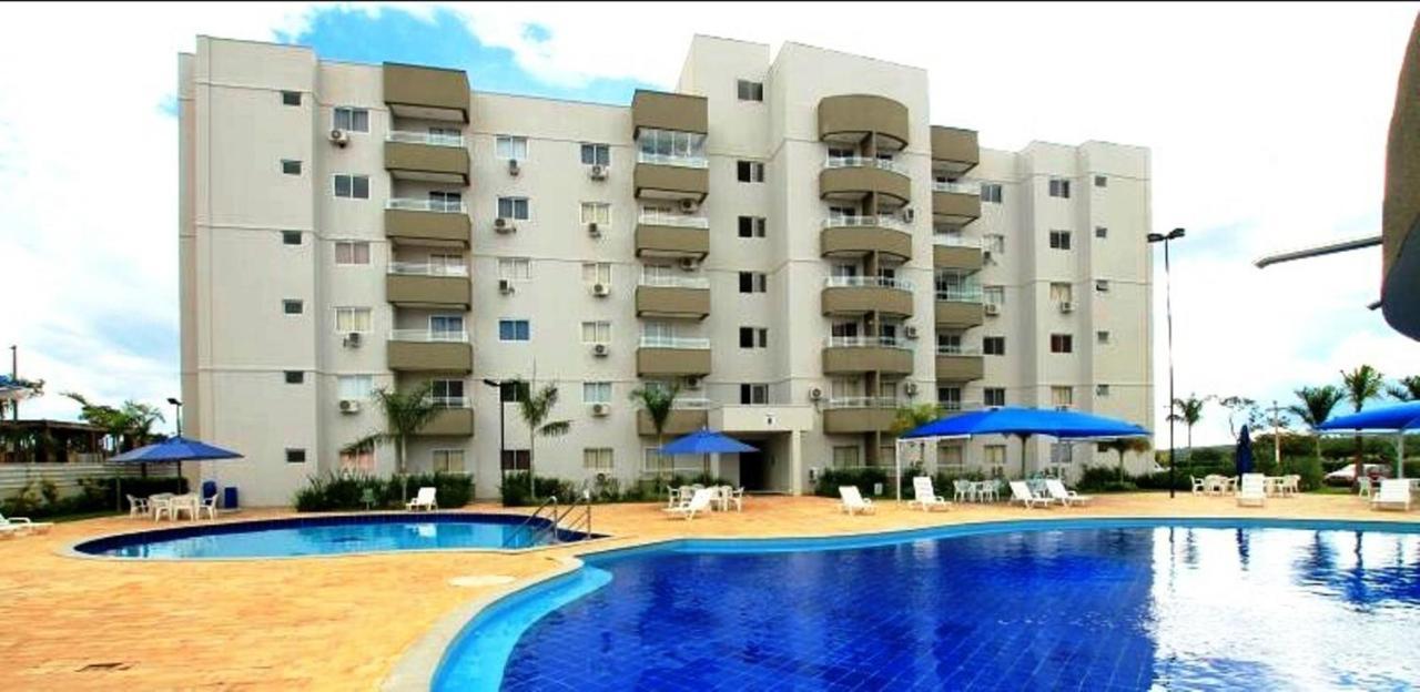 Apartamento No Lagoa Quente Flat Service Caldas Novas Bagian luar foto