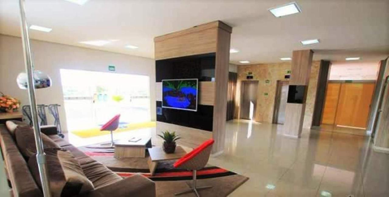 Apartamento No Lagoa Quente Flat Service Caldas Novas Bagian luar foto